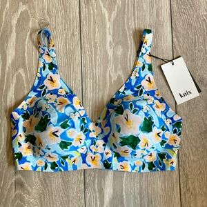 Knix Revolution V-Neck Bra (NWT)